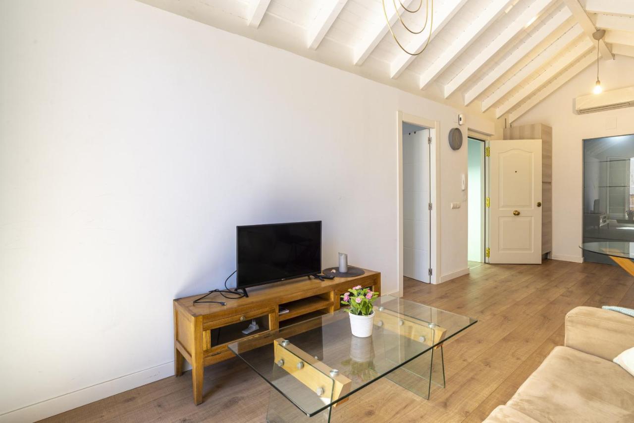 Urbe10 Terrace Constitucion 1 Bedroom Apartment Málaga Dış mekan fotoğraf